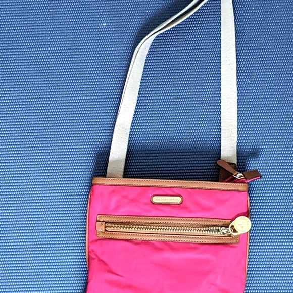 Michael Kors Fuschia Bright Pink Nylon & Leather Purse with adjustable strap - Picture 8 of 11